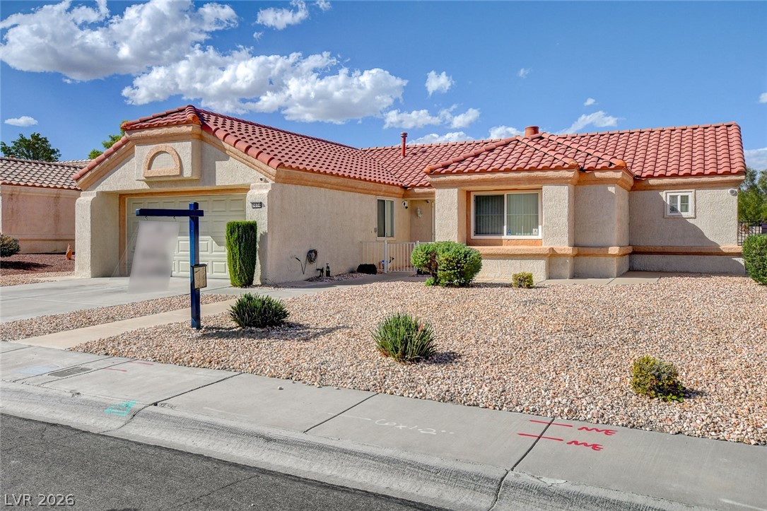 9036 Grayling Drive Property Photo 3