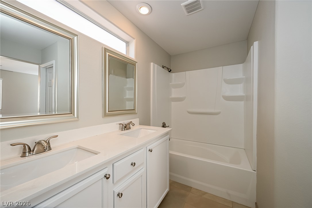 7270 Morrison Street Property Photo 9