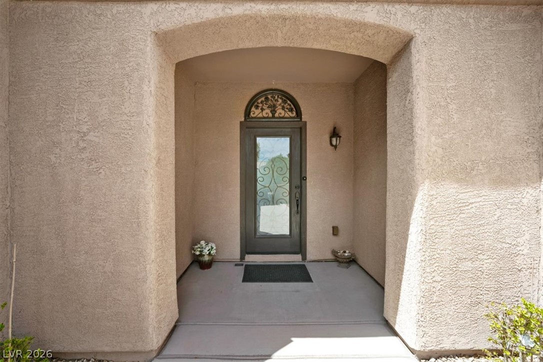 5546 Criollo Drive Property Photo 4