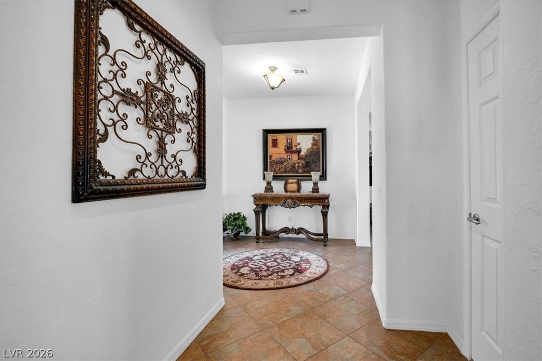 5546 Criollo Drive Property Photo 7