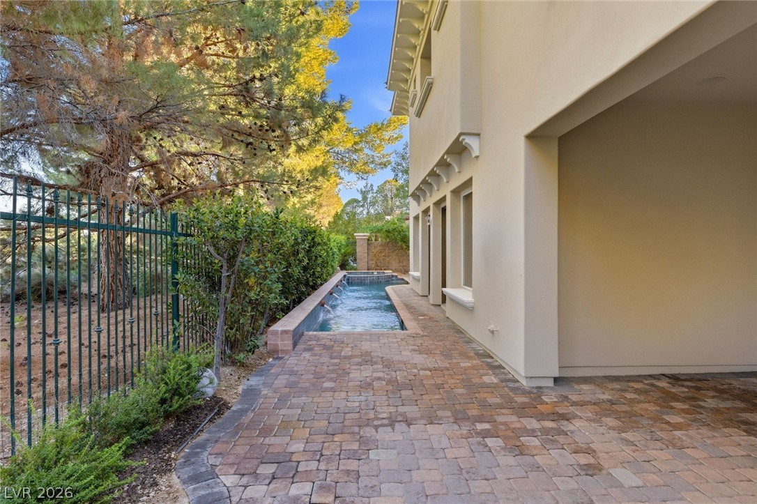 12056 Royal Dolnoch Court Property Photo 52