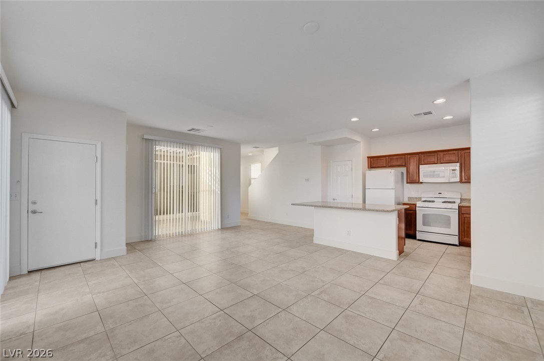 8524 Pitney Avenue Property Photo 8