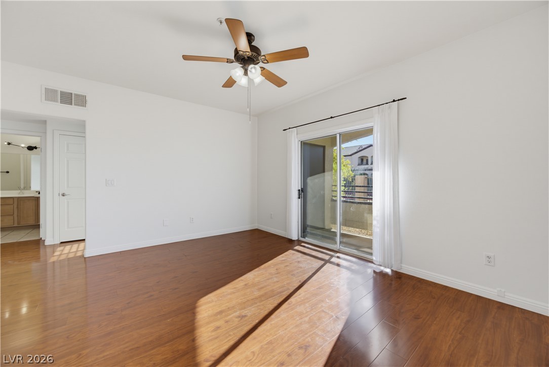 2291 West Horizon Ridge Parkway 13176 Property Photo 13