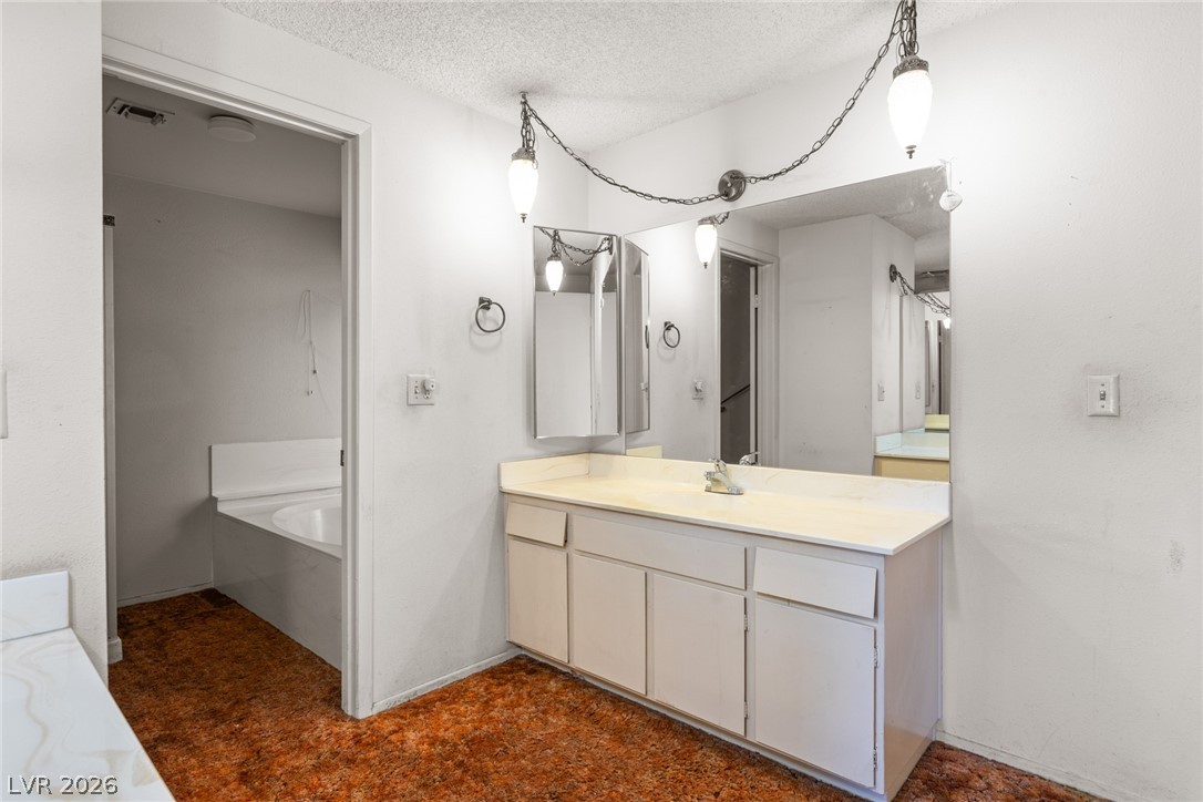 2613 Lourdes Avenue Property Photo 23