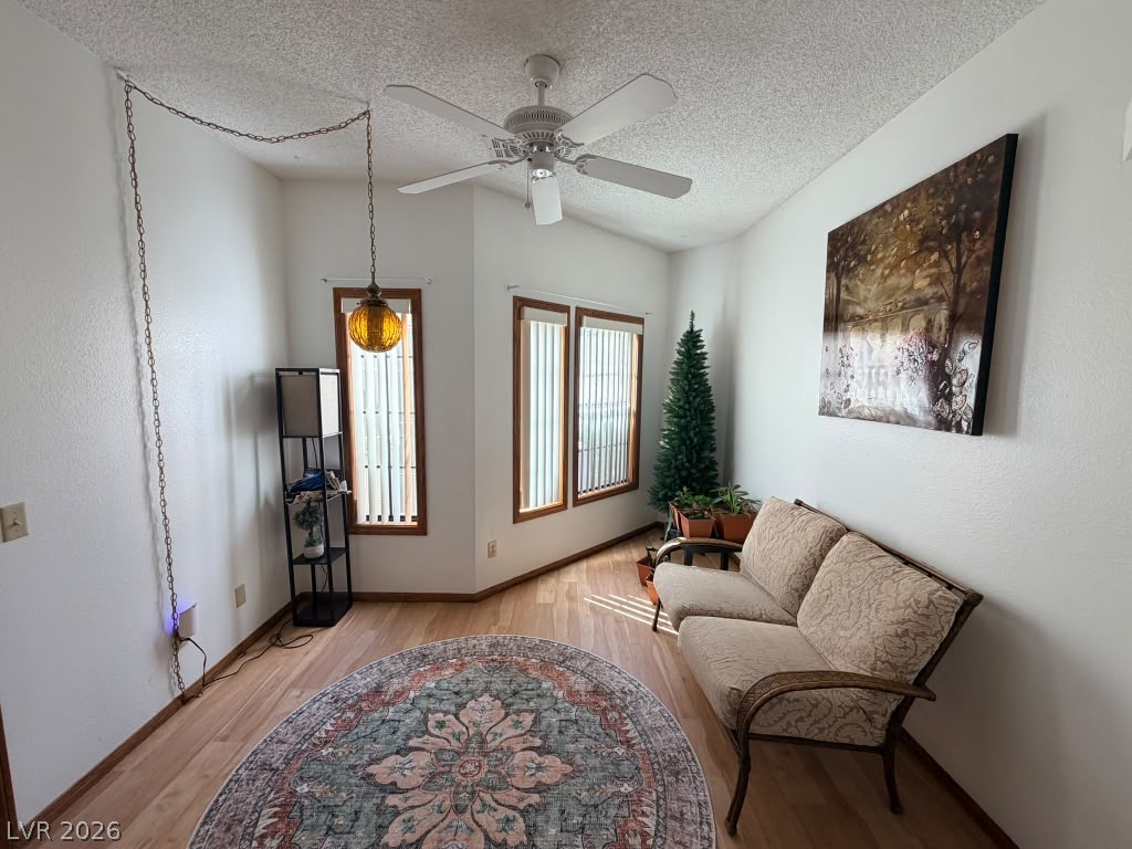 7904 Shelter Island Way Property Photo 12