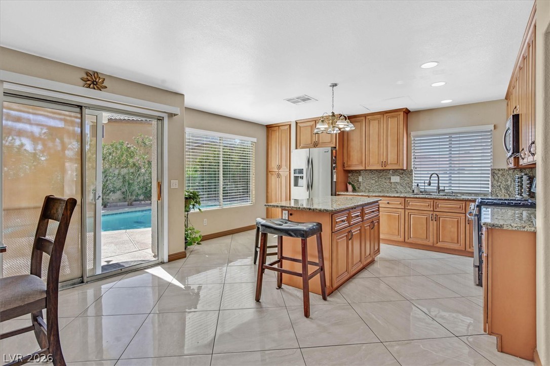 1715 Green Apple Way Property Photo 6