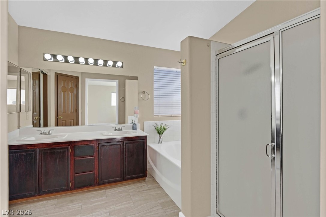 1715 Green Apple Way Property Photo 16