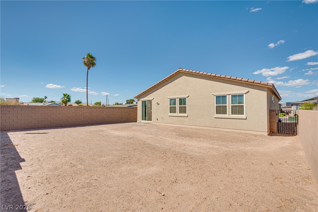 4715 Tindra Avenue Property Photo 4
