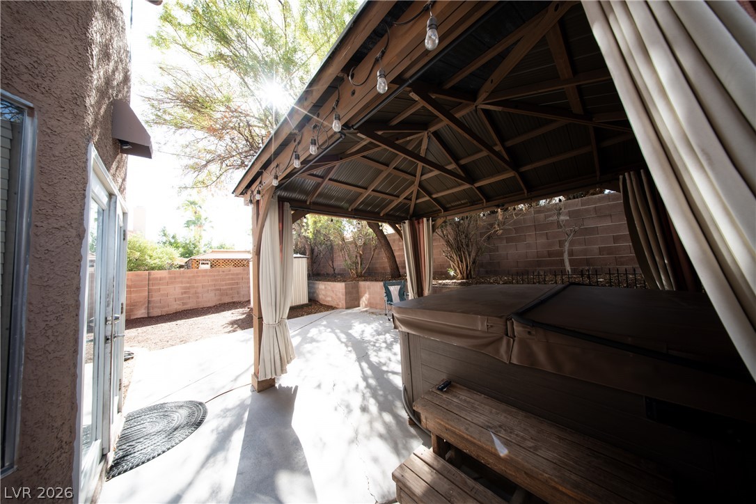8301 Hollow Wharf Drive Property Photo 56