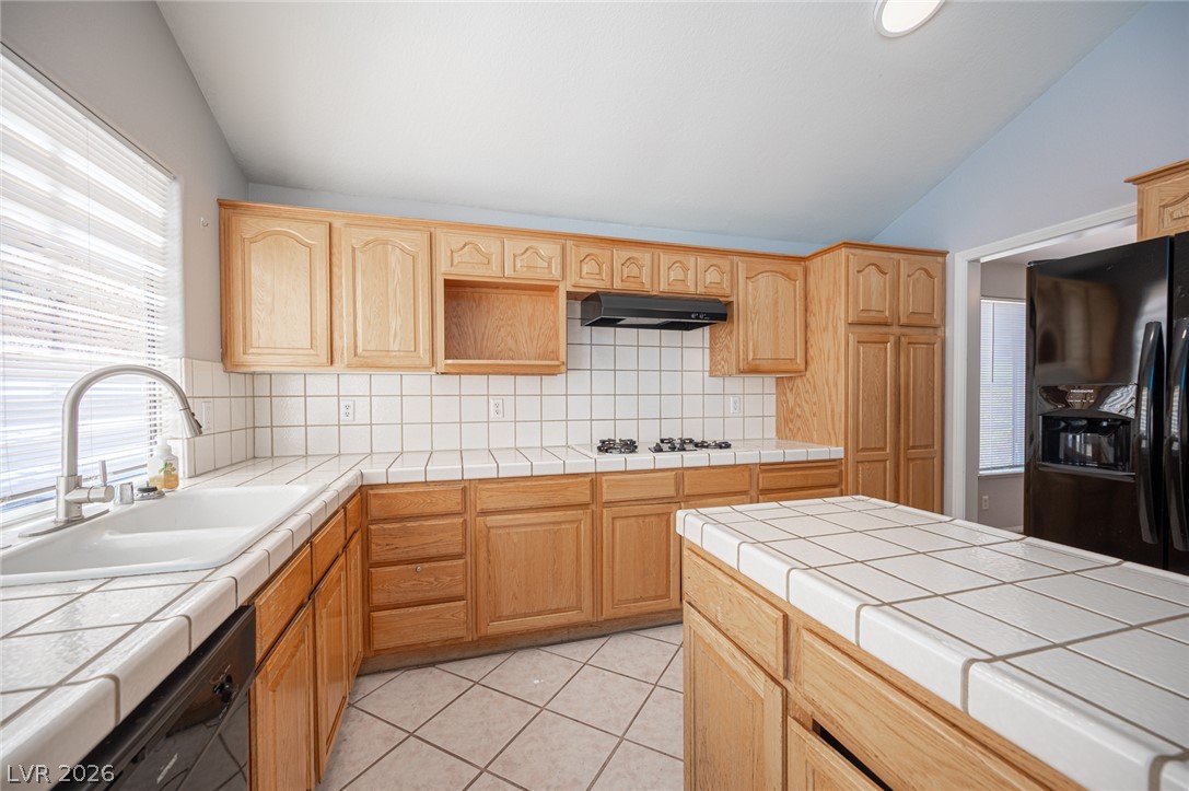 2005 Cedar Hills Street Property Photo 21