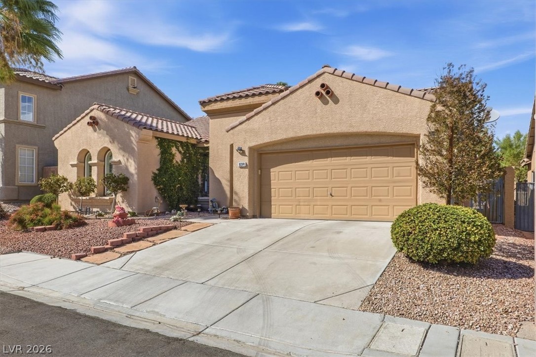 10280 Songsparrow Court Property Photo 3