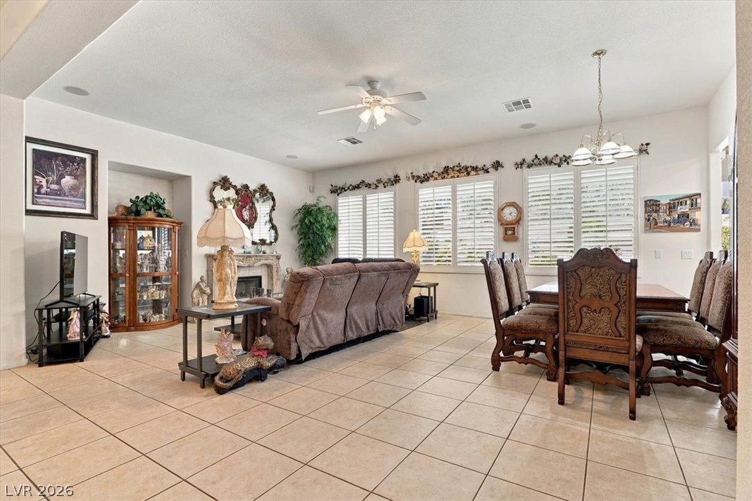 10280 Songsparrow Court Property Photo 6