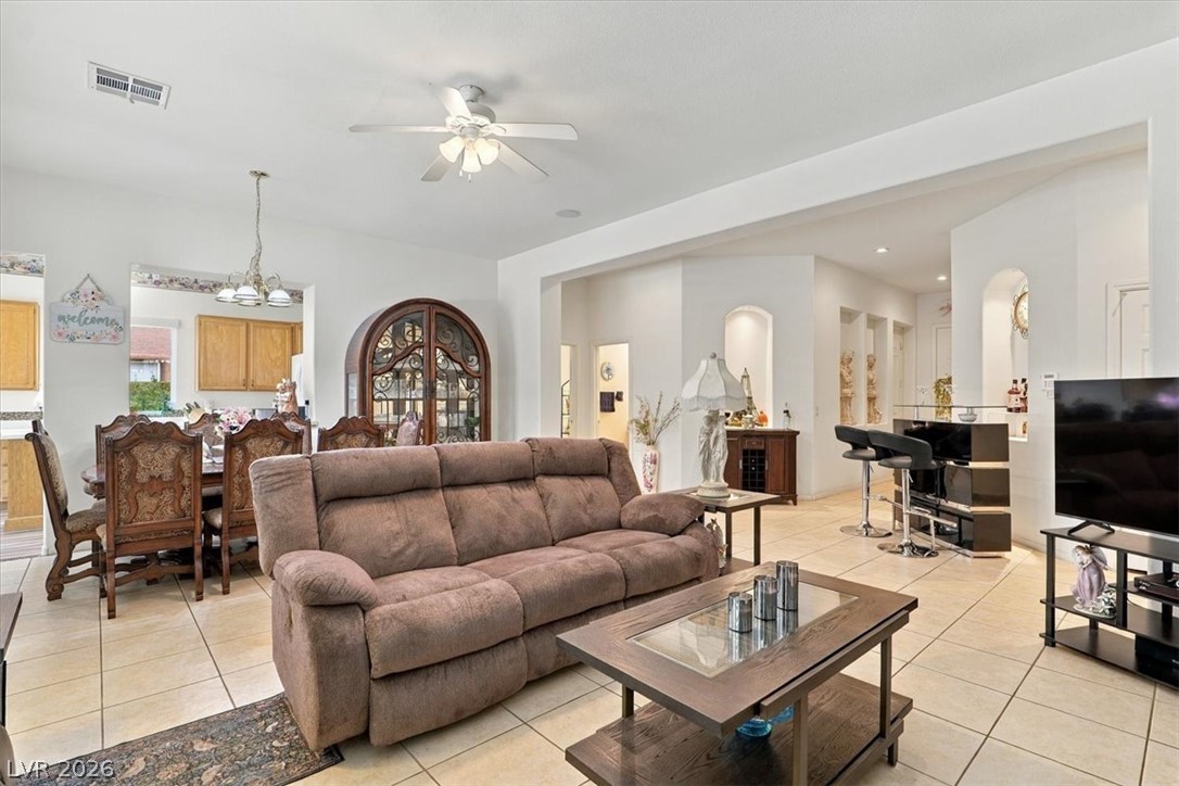 10280 Songsparrow Court Property Photo 13