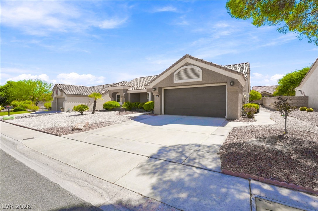8729 Villa Ridge Drive Property Photo 2