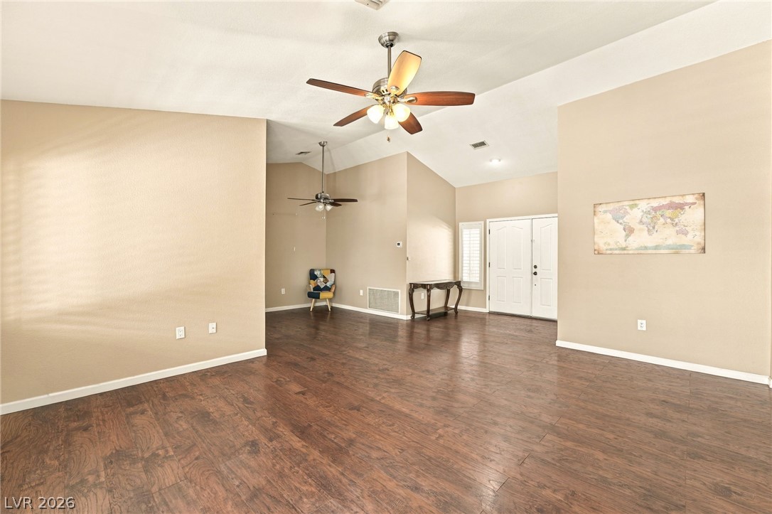 8729 Villa Ridge Drive Property Photo 6