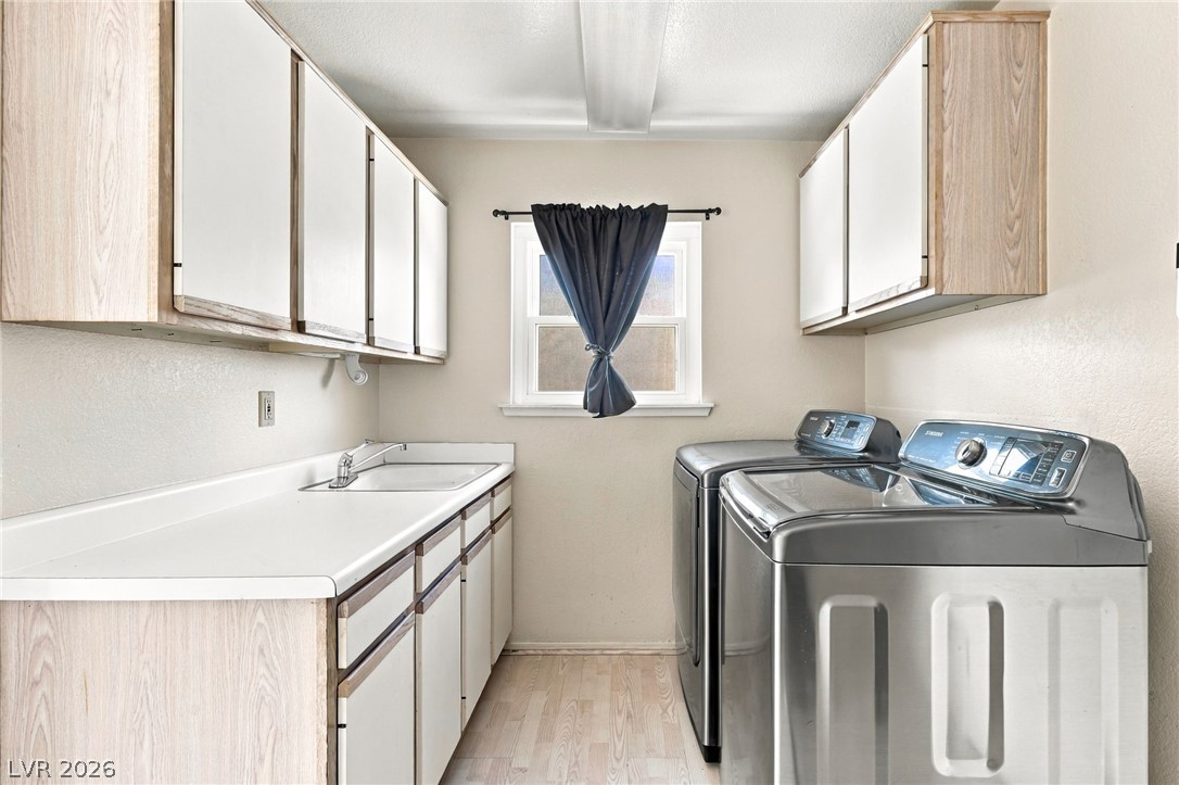 8729 Villa Ridge Drive Property Photo 16