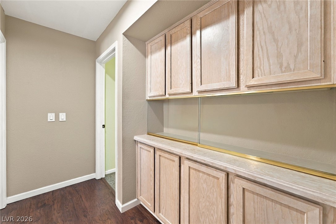 8729 Villa Ridge Drive Property Photo 18