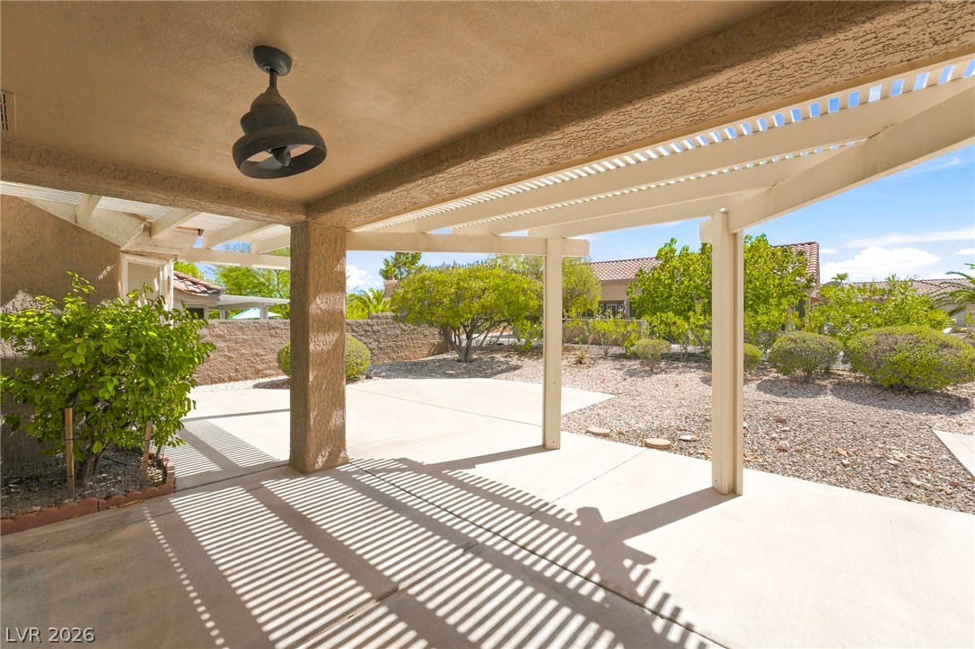 8729 Villa Ridge Drive Property Photo 30