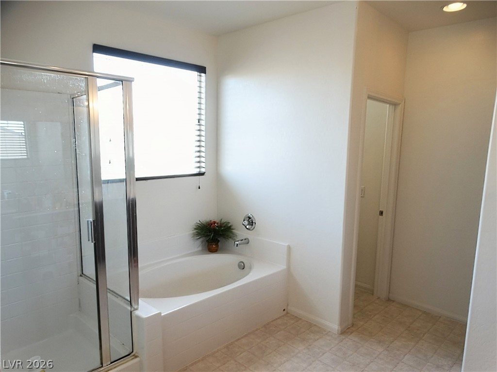2818560 Property Photo 10