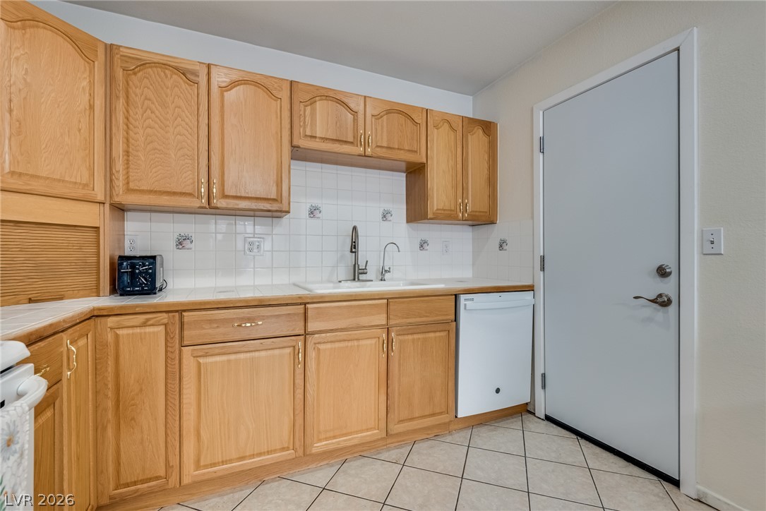 6436 Candlebrush Lane Property Photo 20