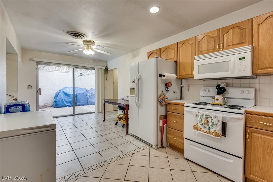 6436 Candlebrush Lane Property Photo 21