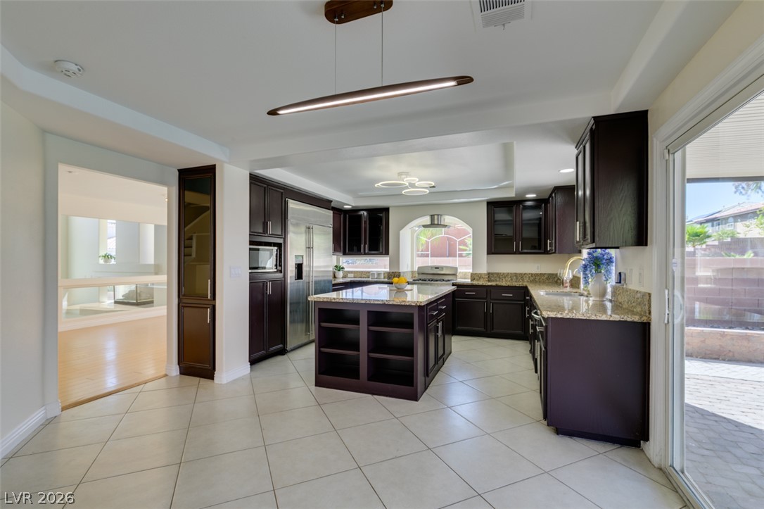 7989 Coronado Coast Street Property Photo 14