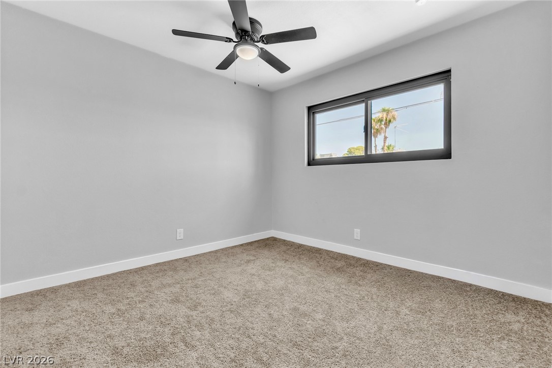5804 Carmen Boulevard Property Photo 16