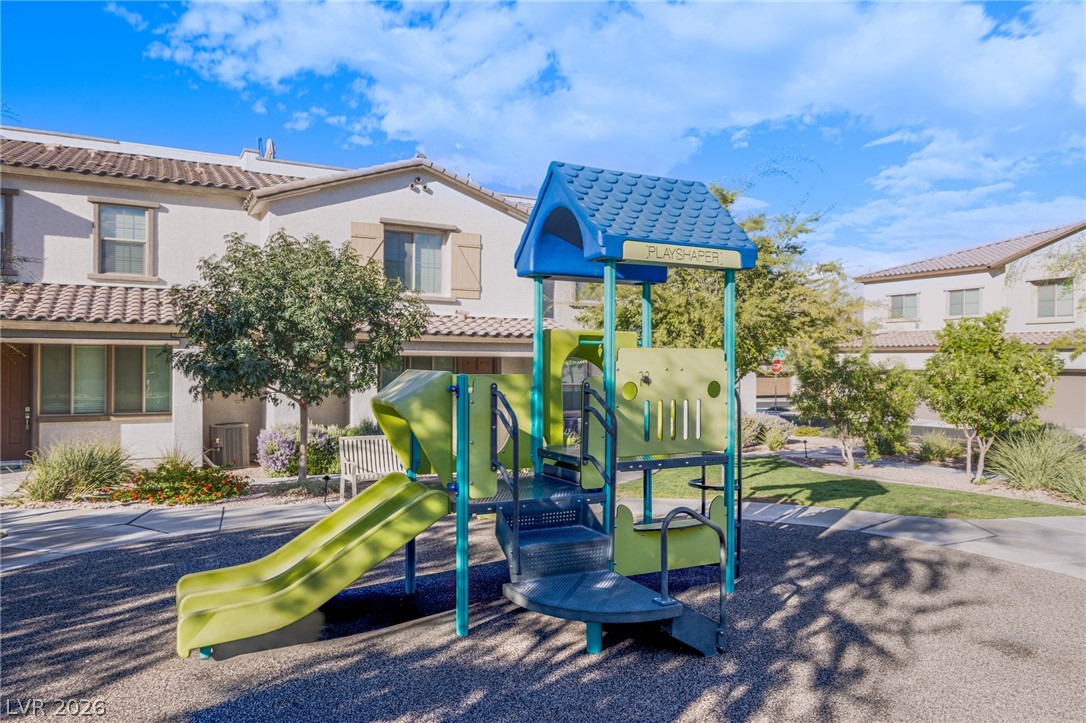 2818574 Property Photo 30