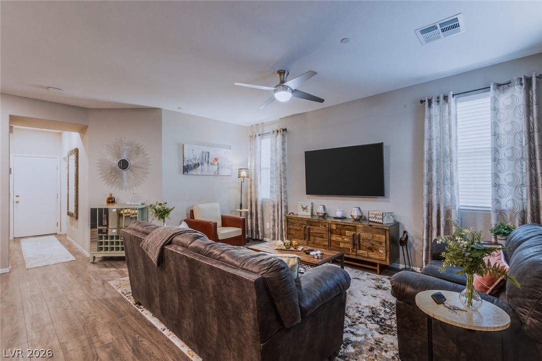 2818574 Property Photo 38