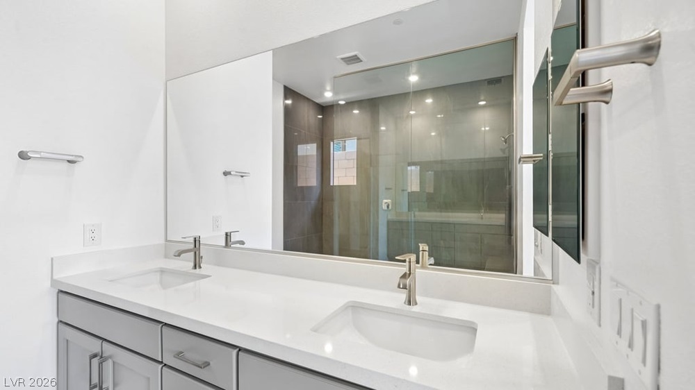 379 Tigullio Avenue Property Photo 20