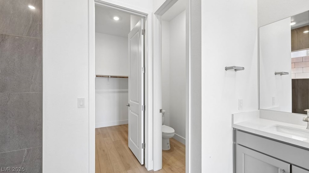 379 Tigullio Avenue Property Photo 22