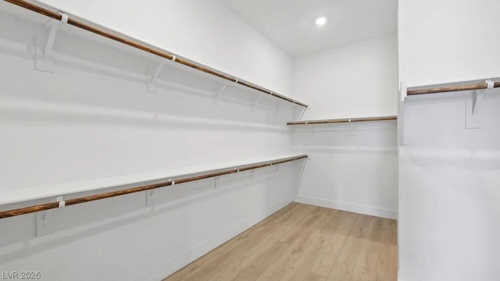 379 Tigullio Avenue Property Photo 23