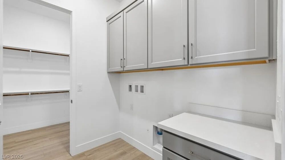 379 Tigullio Avenue Property Photo 25