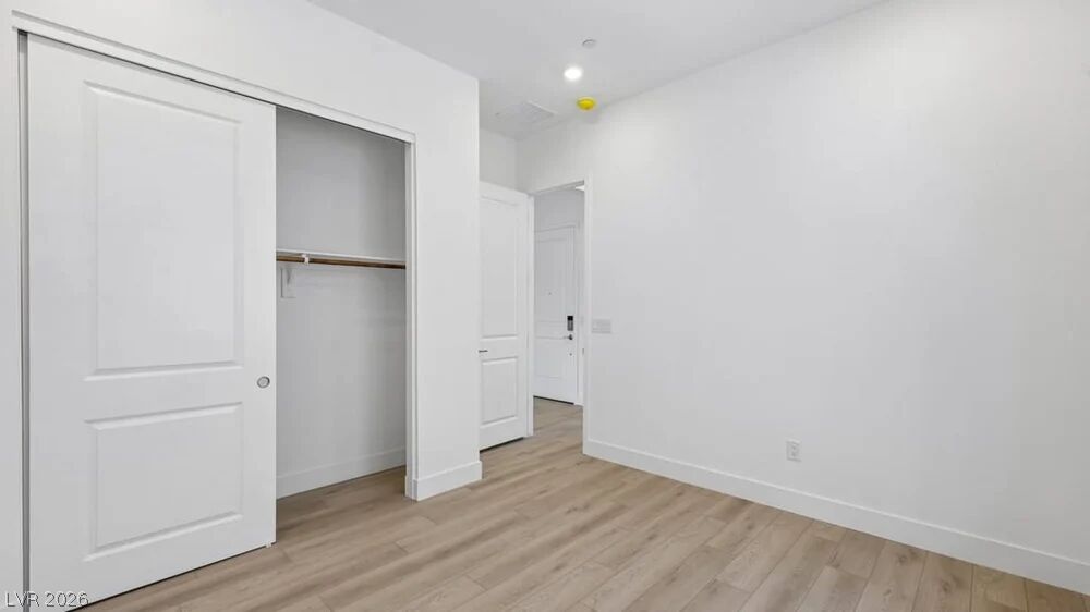 379 Tigullio Avenue Property Photo 30
