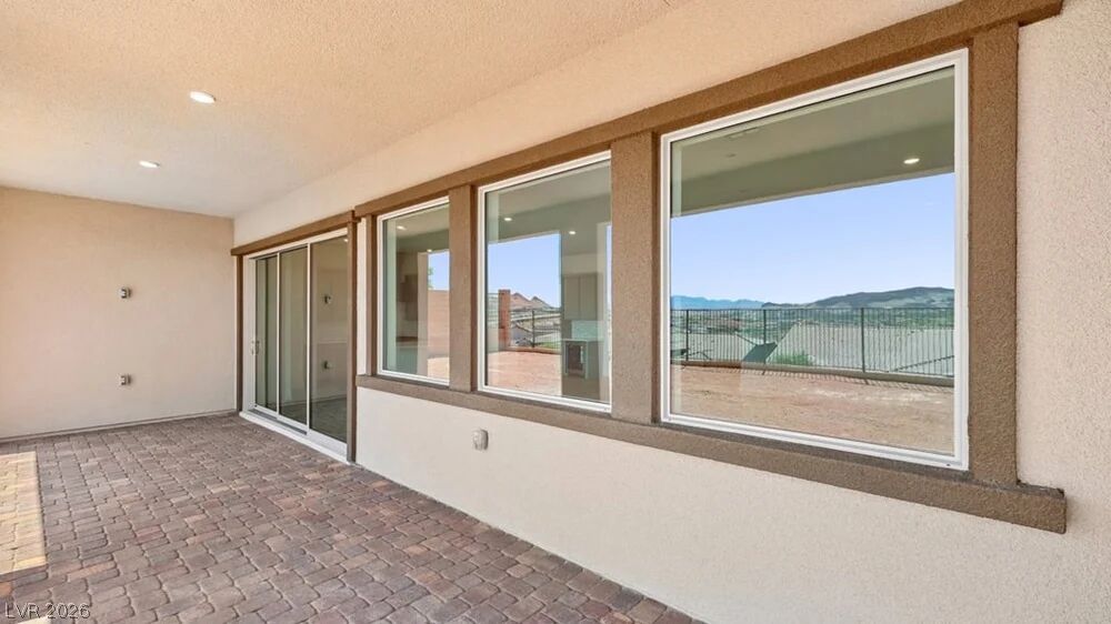 379 Tigullio Avenue Property Photo 37