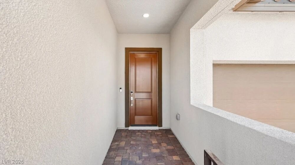 379 Tigullio Avenue Property Photo 42