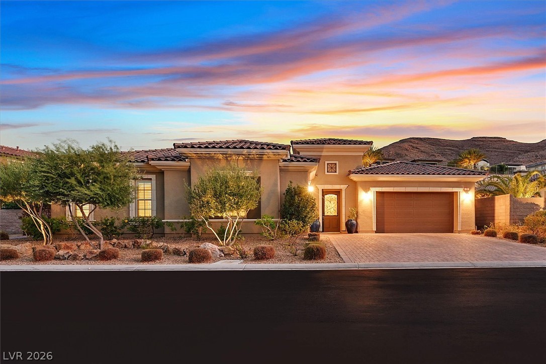 21 Grand Masters Drive Property Photo 2