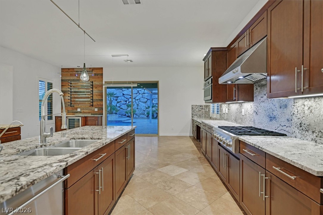 21 Grand Masters Drive Property Photo 20