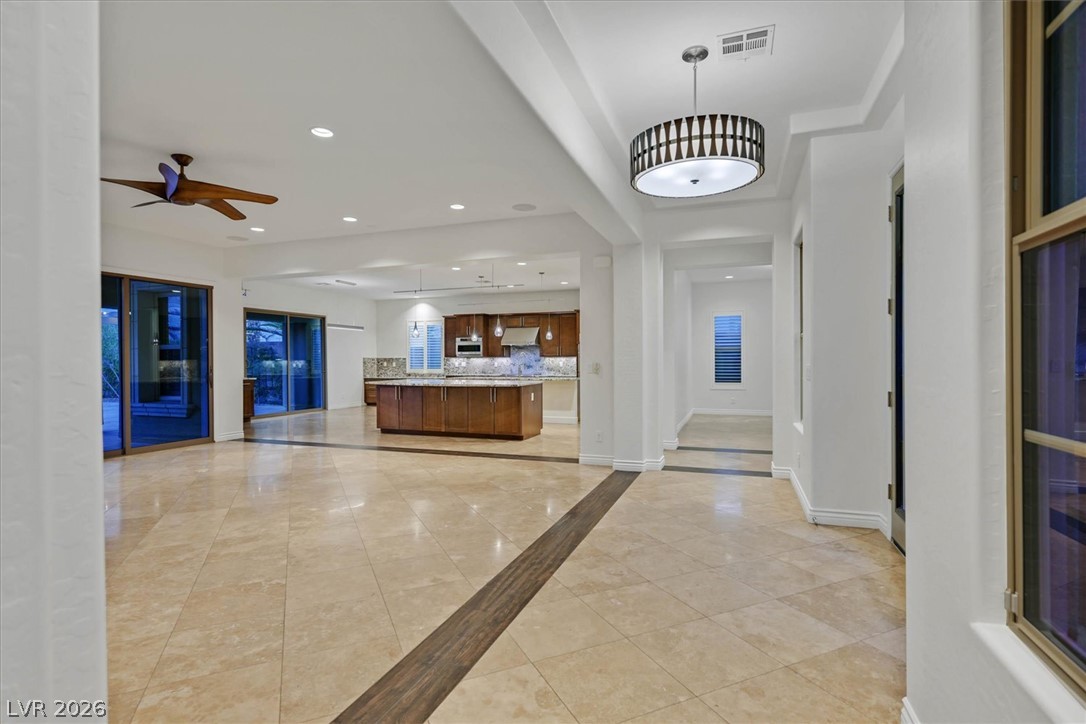 21 Grand Masters Drive Property Photo 25