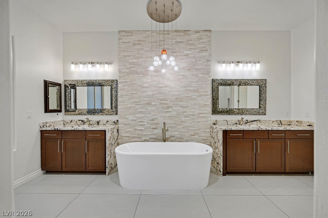 21 Grand Masters Drive Property Photo 30