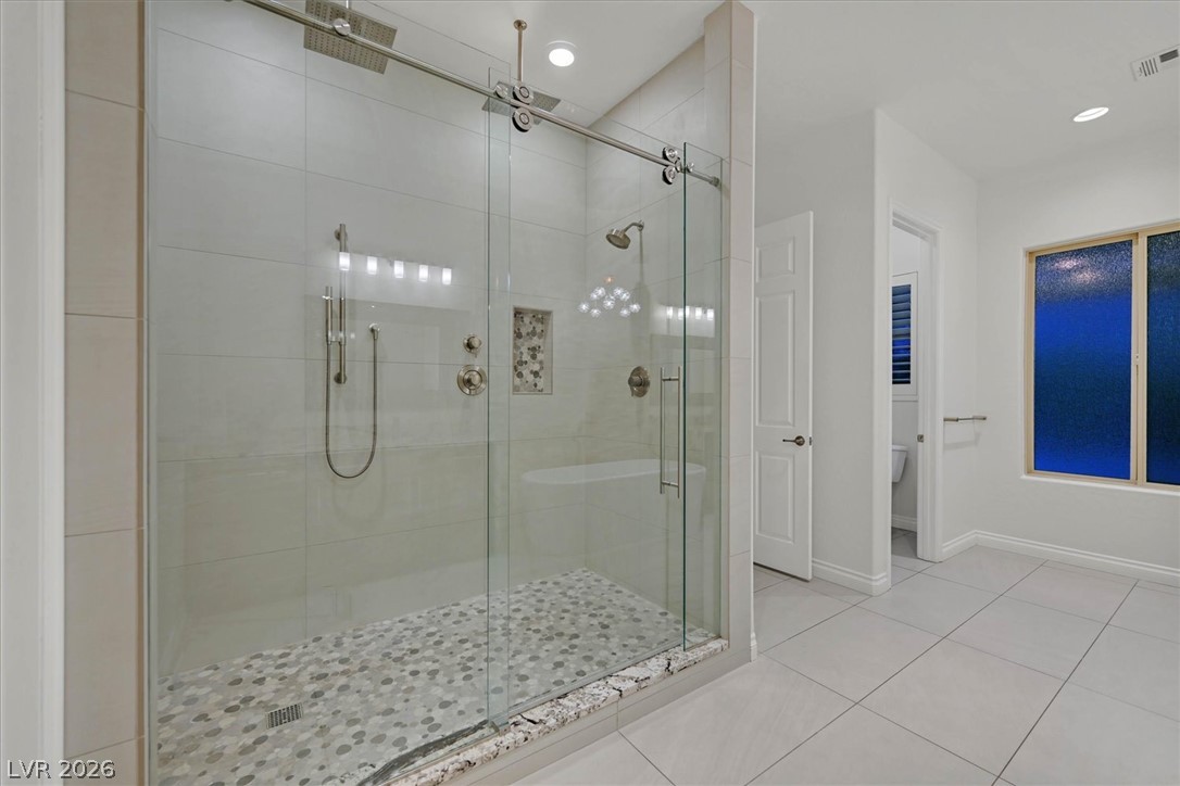 21 Grand Masters Drive Property Photo 32