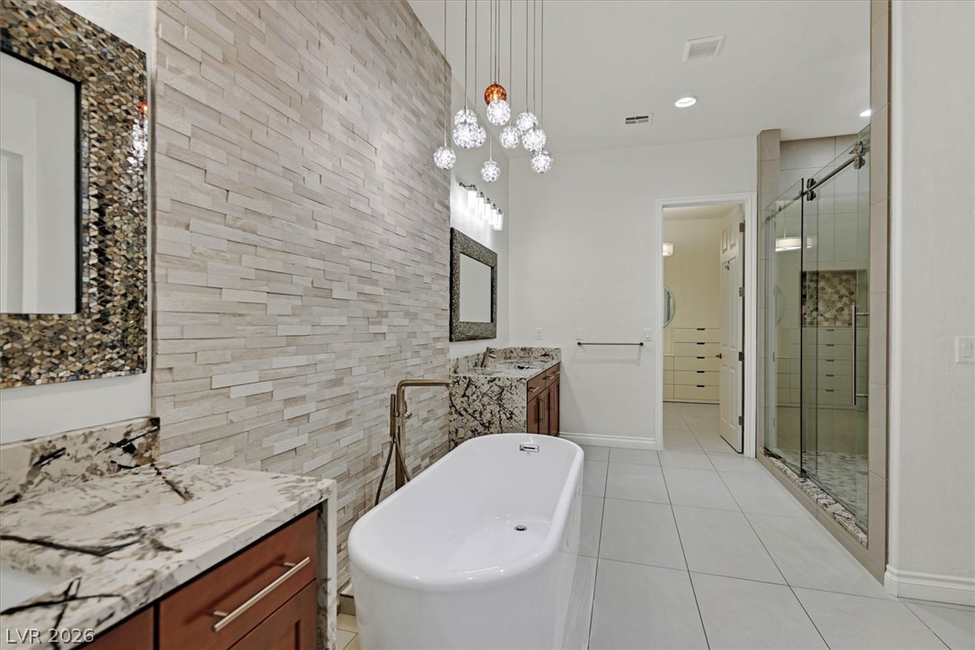 21 Grand Masters Drive Property Photo 33