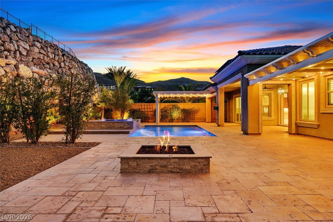 21 Grand Masters Drive Property Photo 56