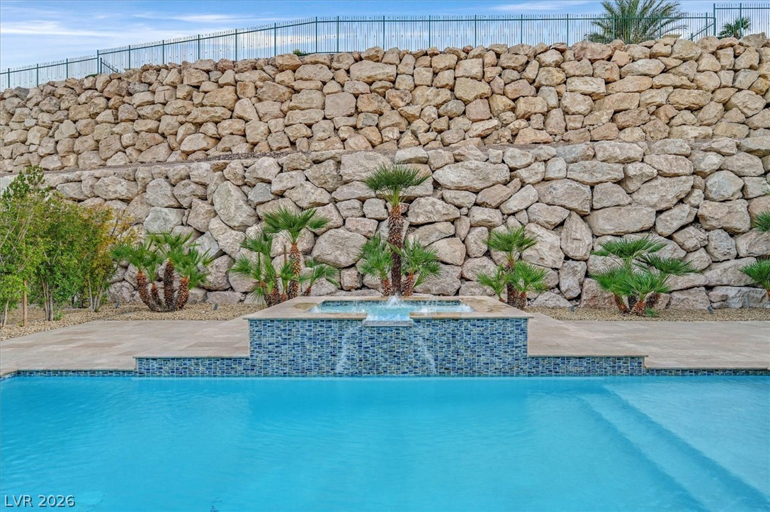 21 Grand Masters Drive Property Photo 66