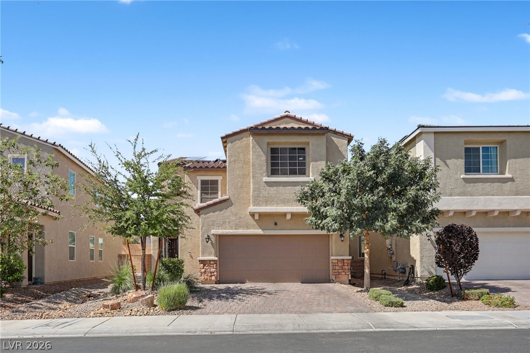 5731 Sedona Springs Street Property Photo 2