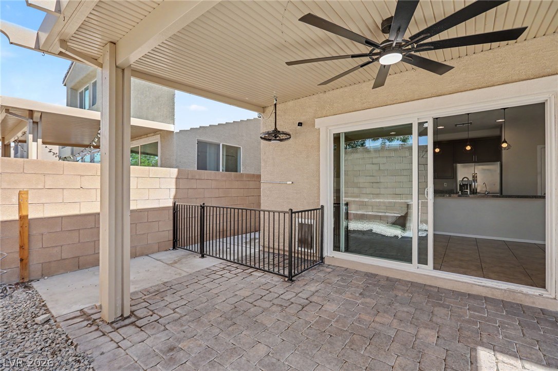 5731 Sedona Springs Street Property Photo 20
