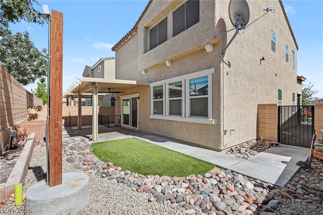 5731 Sedona Springs Street Property Photo 21