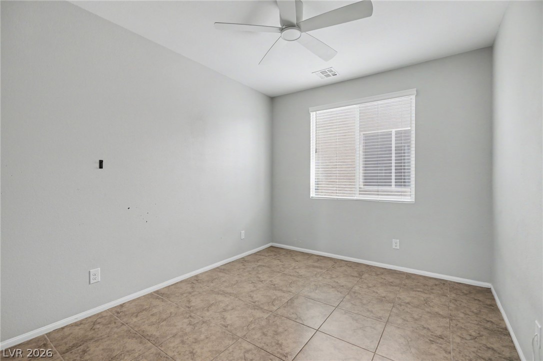 5731 Sedona Springs Street Property Photo 23