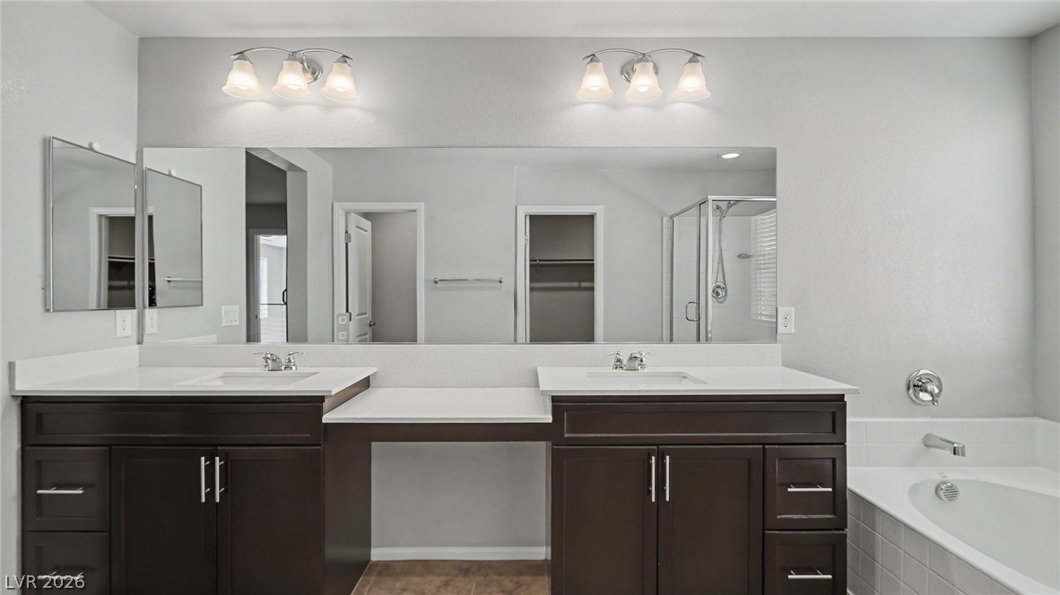 5731 Sedona Springs Street Property Photo 48