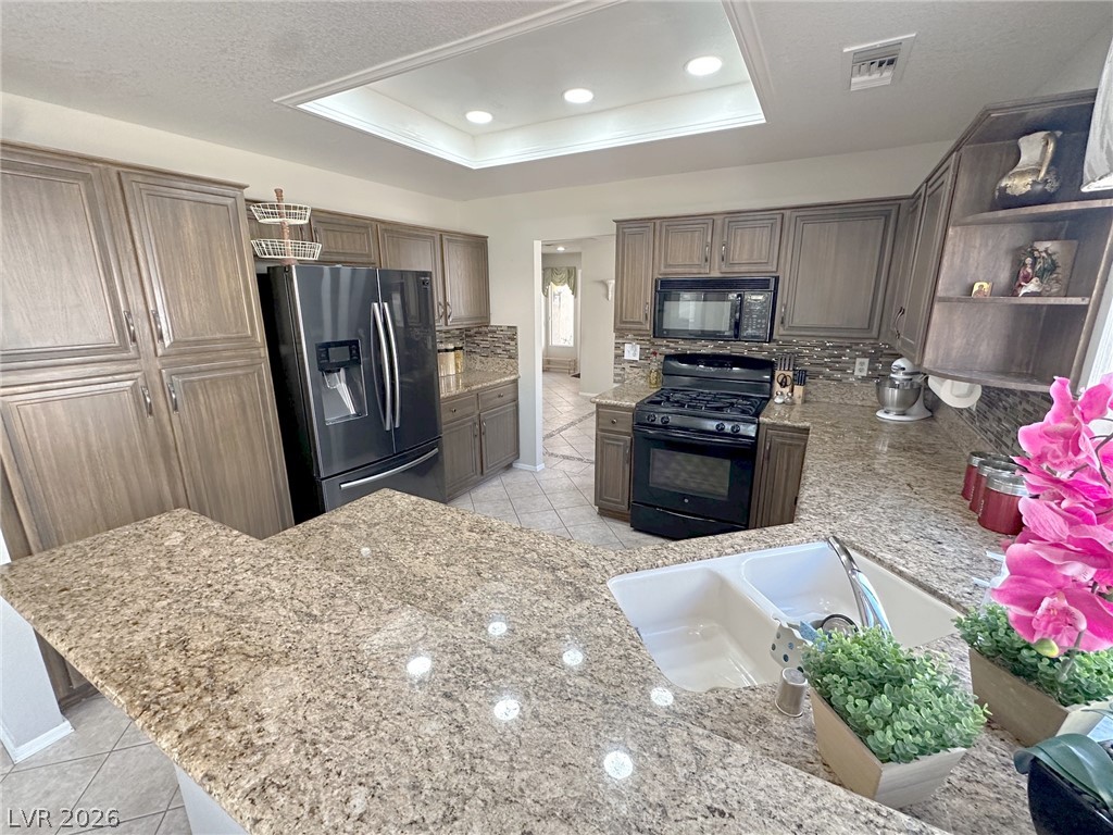 2428 Desert Butte Drive Property Photo 4